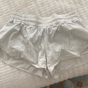 Lululemon hotty hot shorts